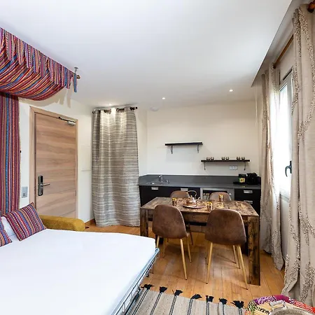 4 Pers - La Caravane Du Touareg - Mandara Beach, Antibes - Апартаменты Жуан-ле-Пен