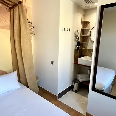4 Pers - La Caravane Du Touareg - Mandara Beach, Antibes - Апартаменты Жуан-ле-Пен